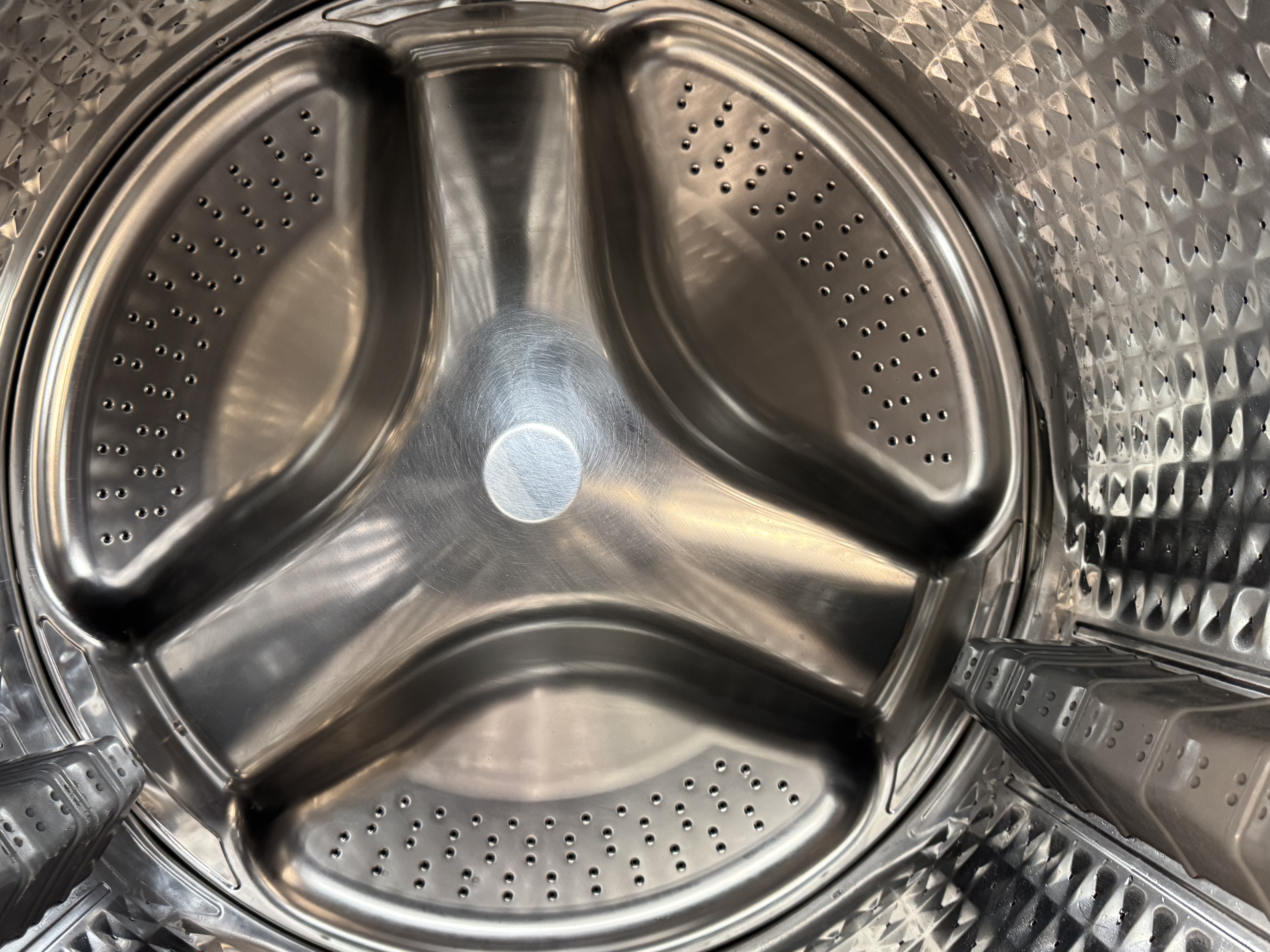 Samsung Used Washer WF42H5600AP 27"