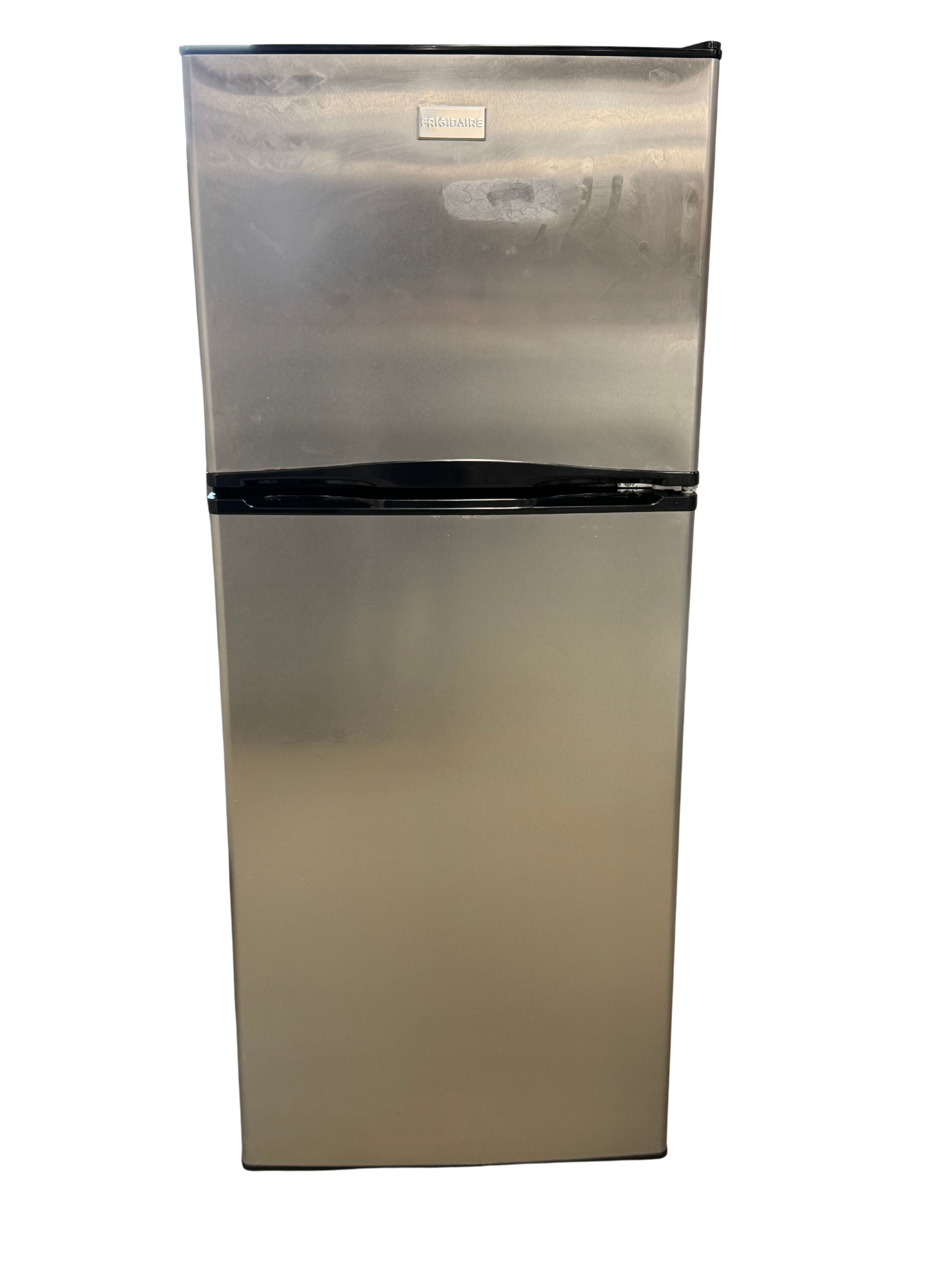 Frigidaire Used Fridge FFET1222QS 24" 