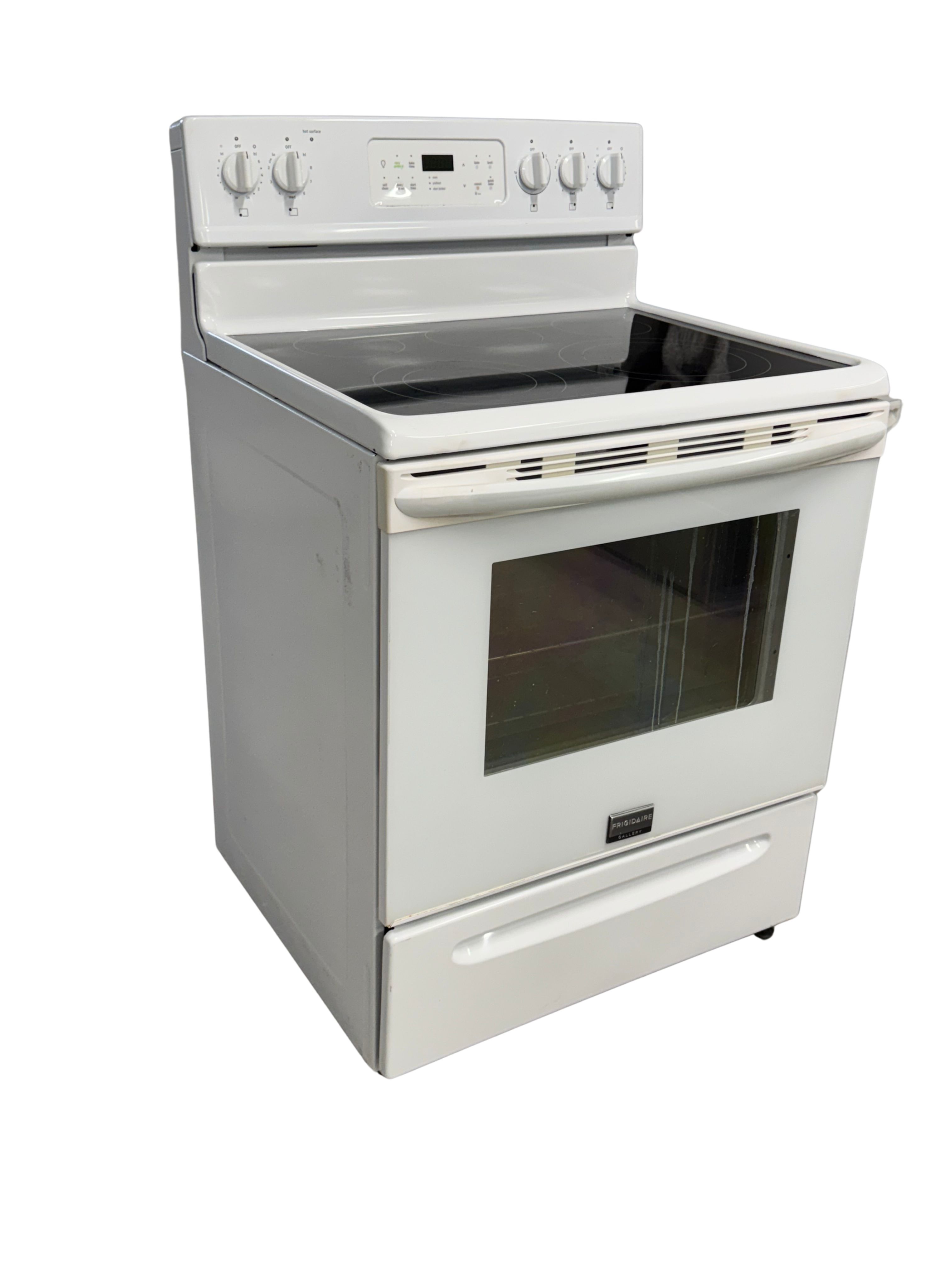 Frigidaire Gallery Stove Used  CGEF3032MWD 30"