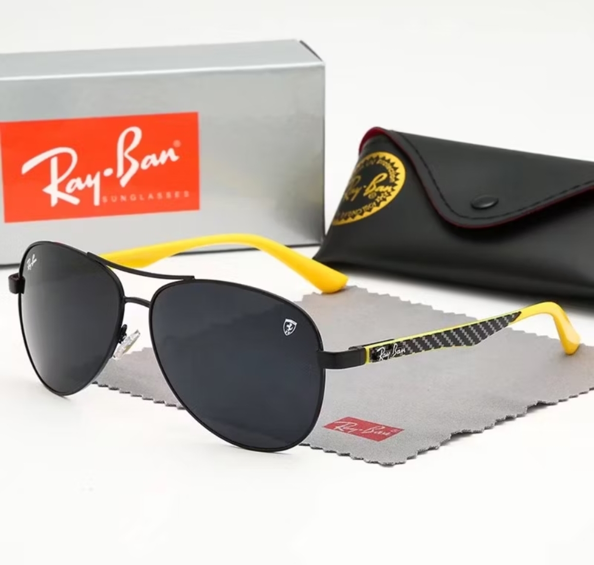 Ray-Ban Aviator Sunglasses