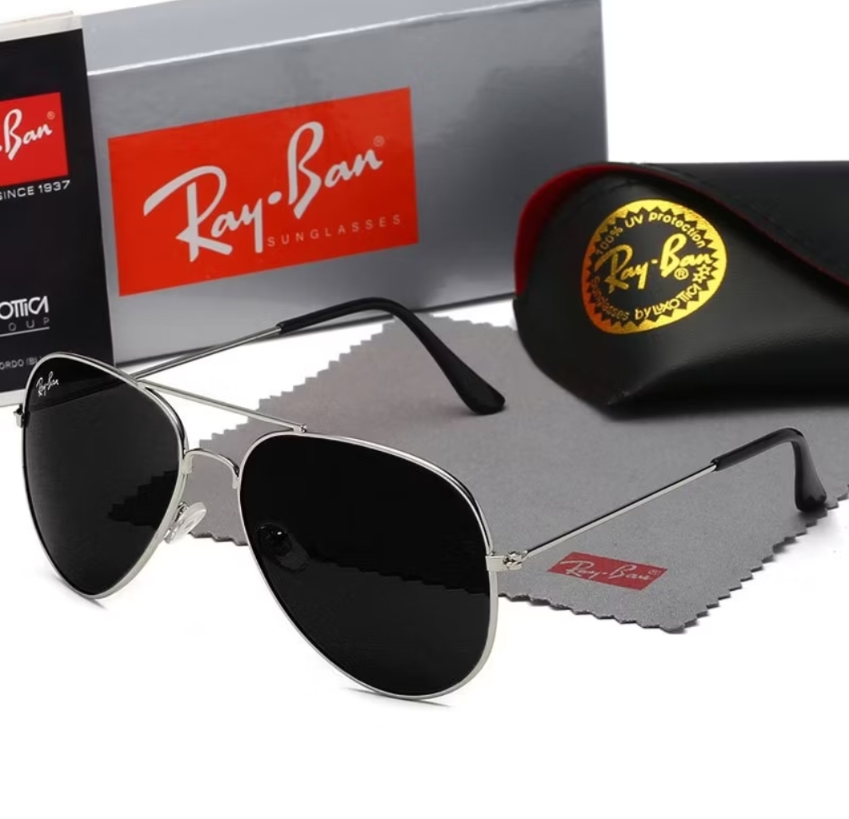 Ray-Ban Aviator Sunglasses
