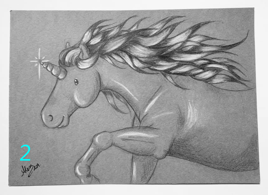 Dessin sur papier gris série licorne