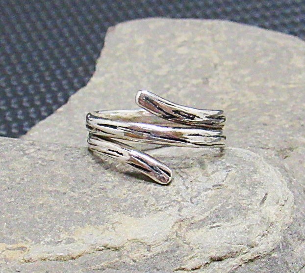 Sterling Silver textured Bypass Ring Size 7.5-8