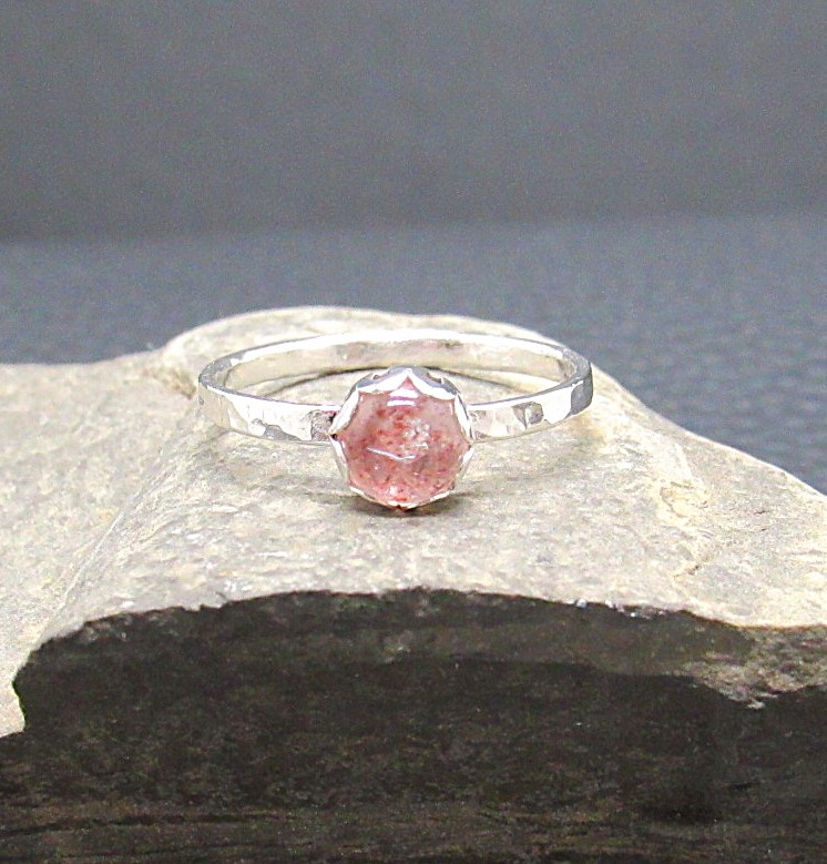 Sterling Silver Strawberry Quartz Ring Size 6