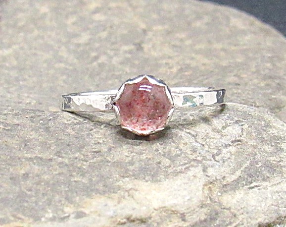 Sterling Silver Strawberry Quartz Ring Size 6