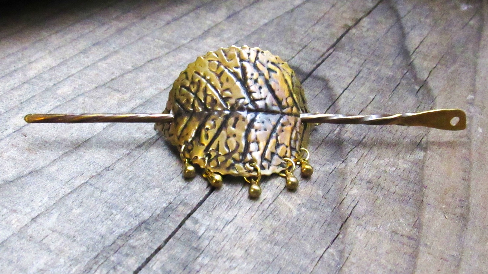 Leaf Hair Clip Antiqued Brass