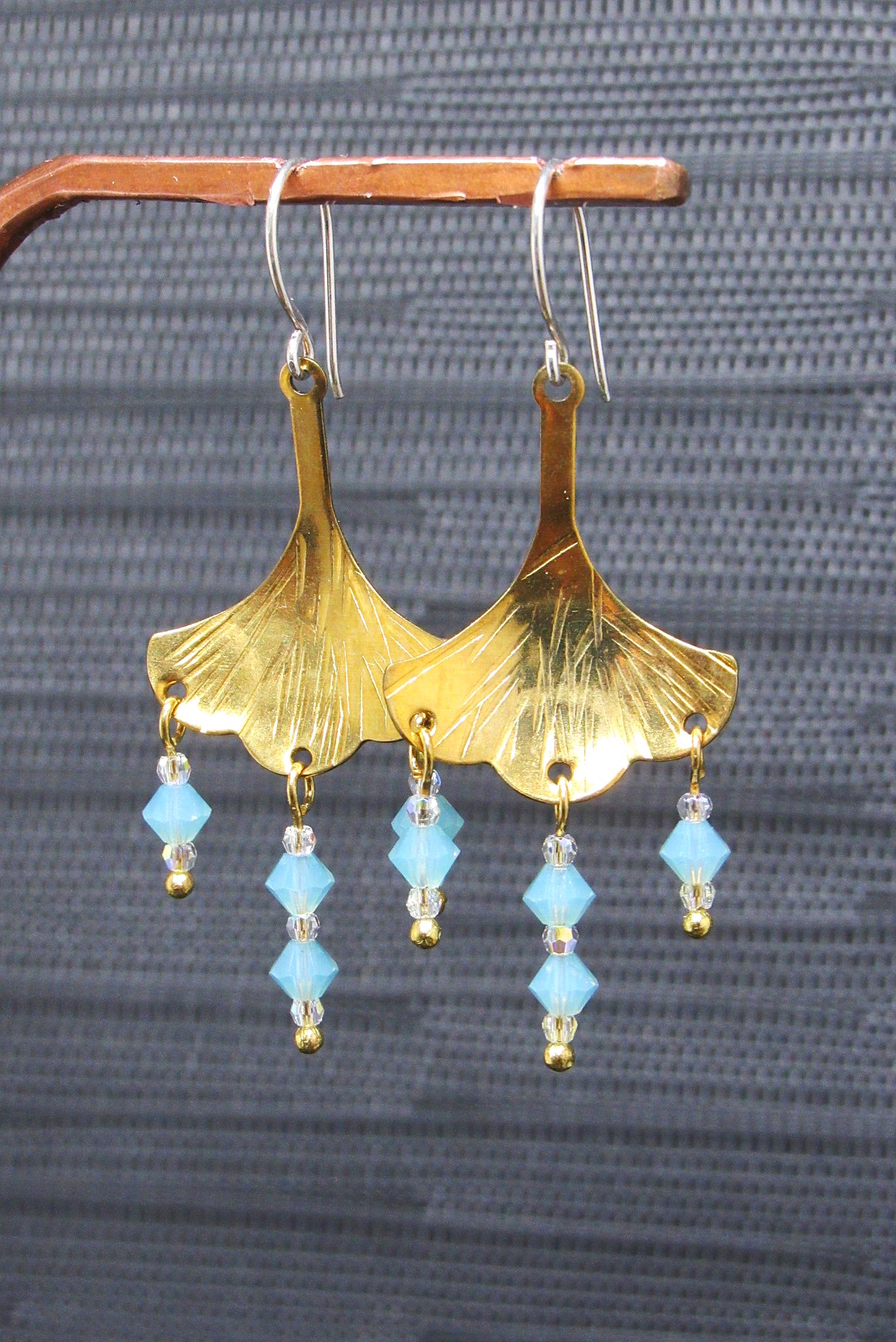 Concave Gingko Leaves with Blue Crystal Dangles Earrings