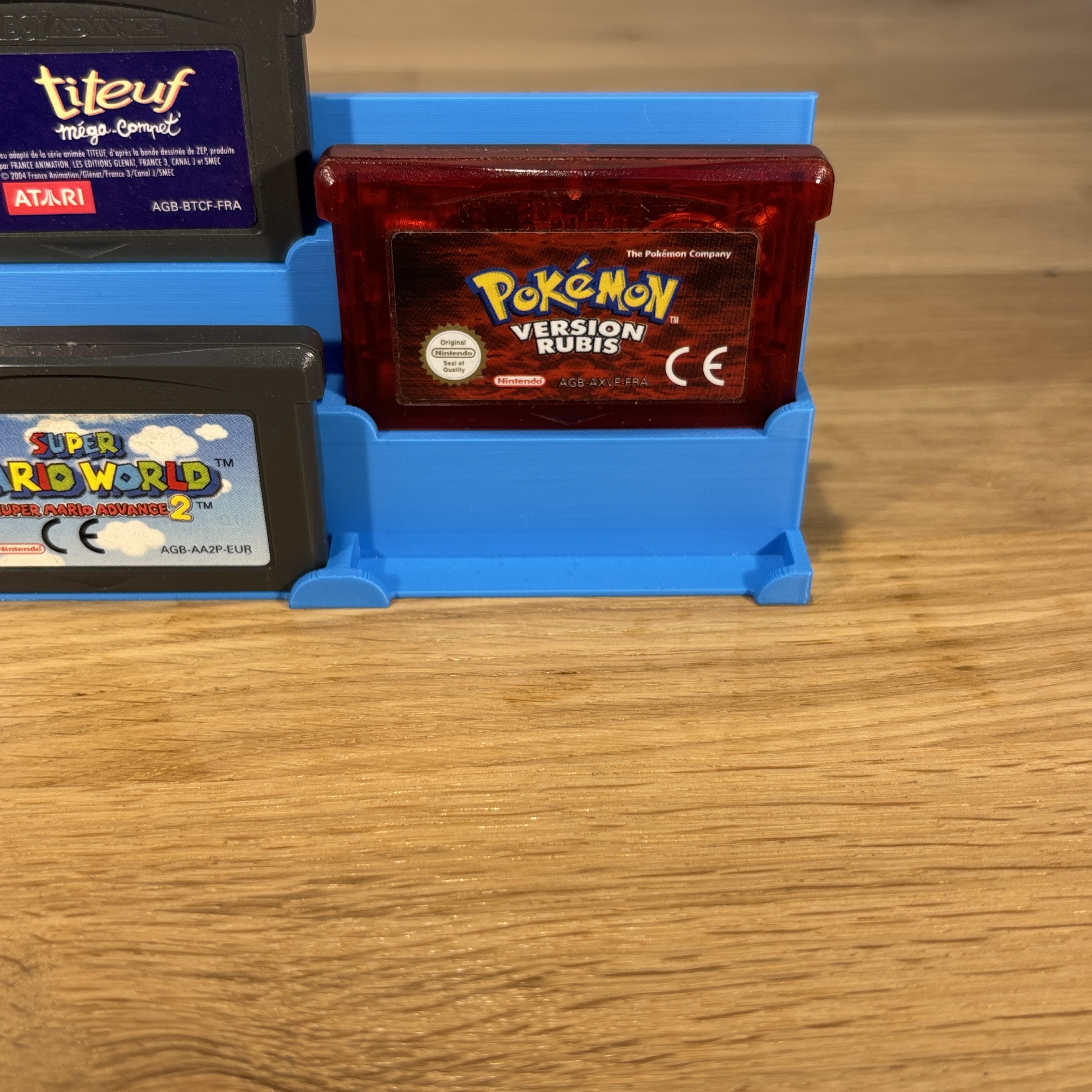 Présentoir de cartouches de jeux Game Boy Advance (Nintendo)