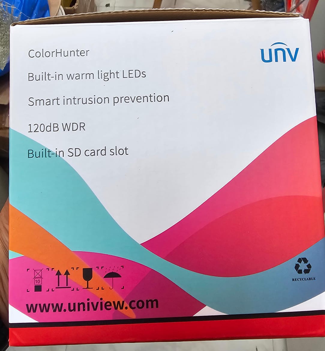 UNV Color Hunter Full-Color AI Turret Camera