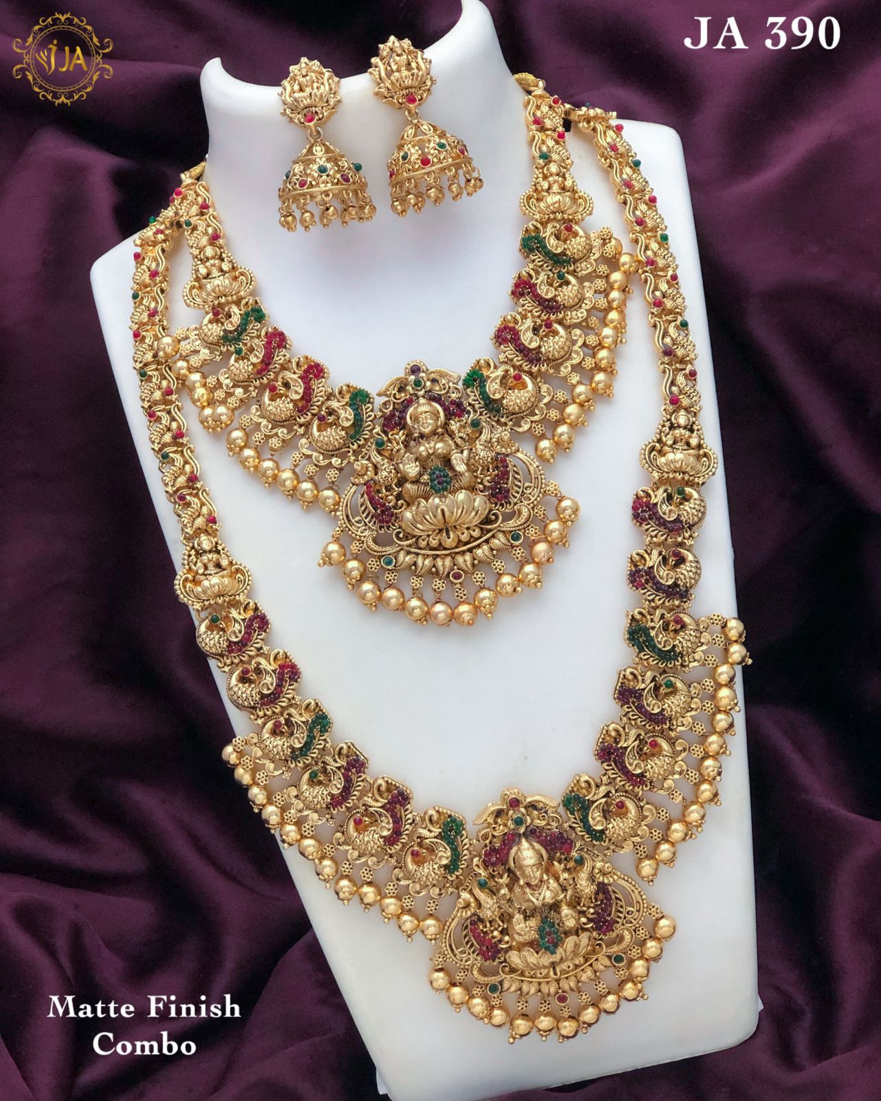 Traditional Matte Finish Necklace Set