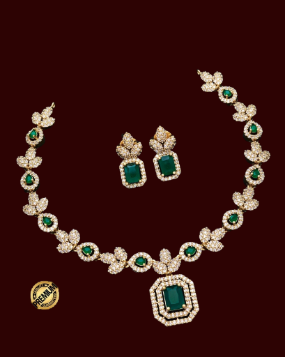 Matte Finish Necklace Set