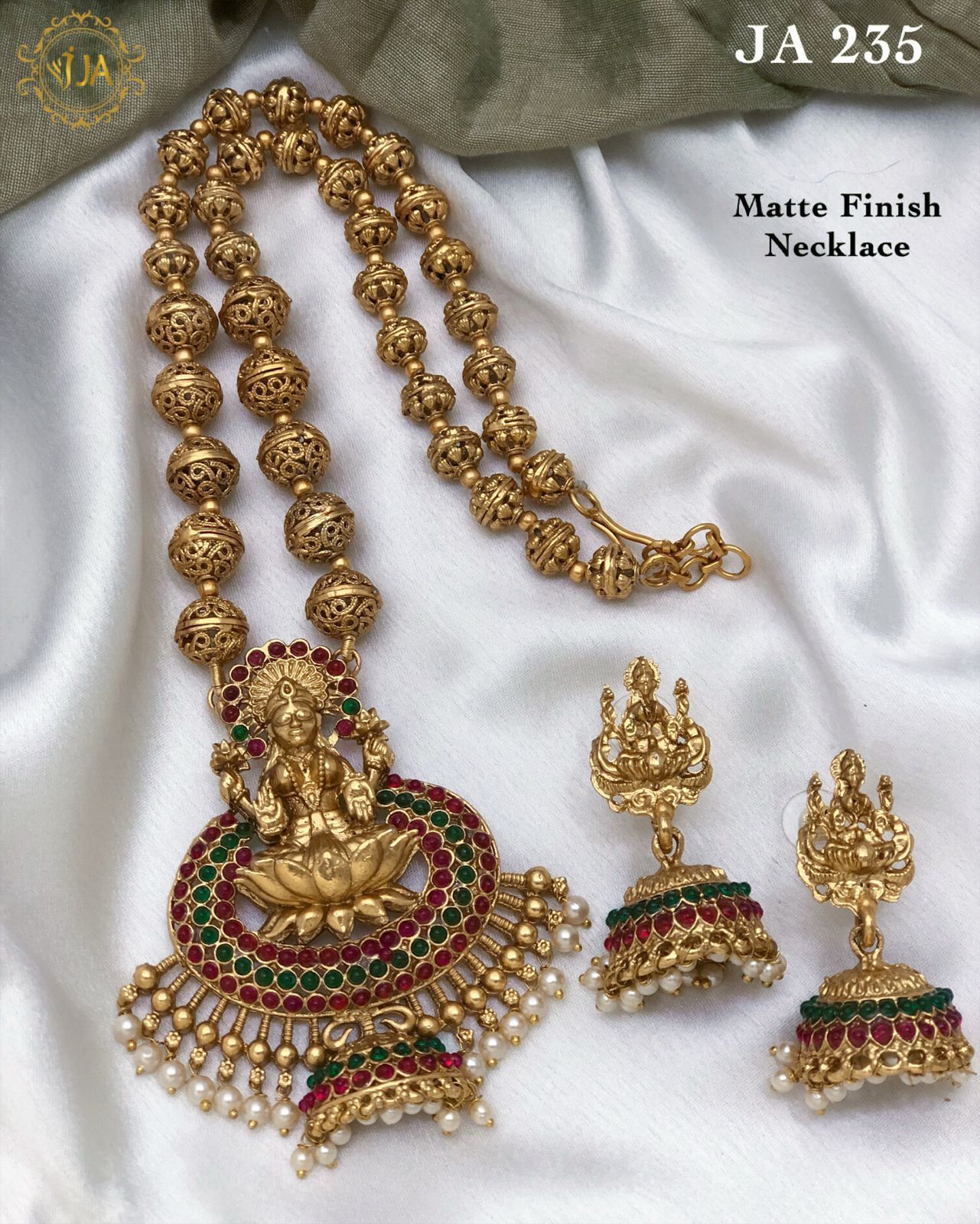 Traditional Matte Finish Temple Necklace Set