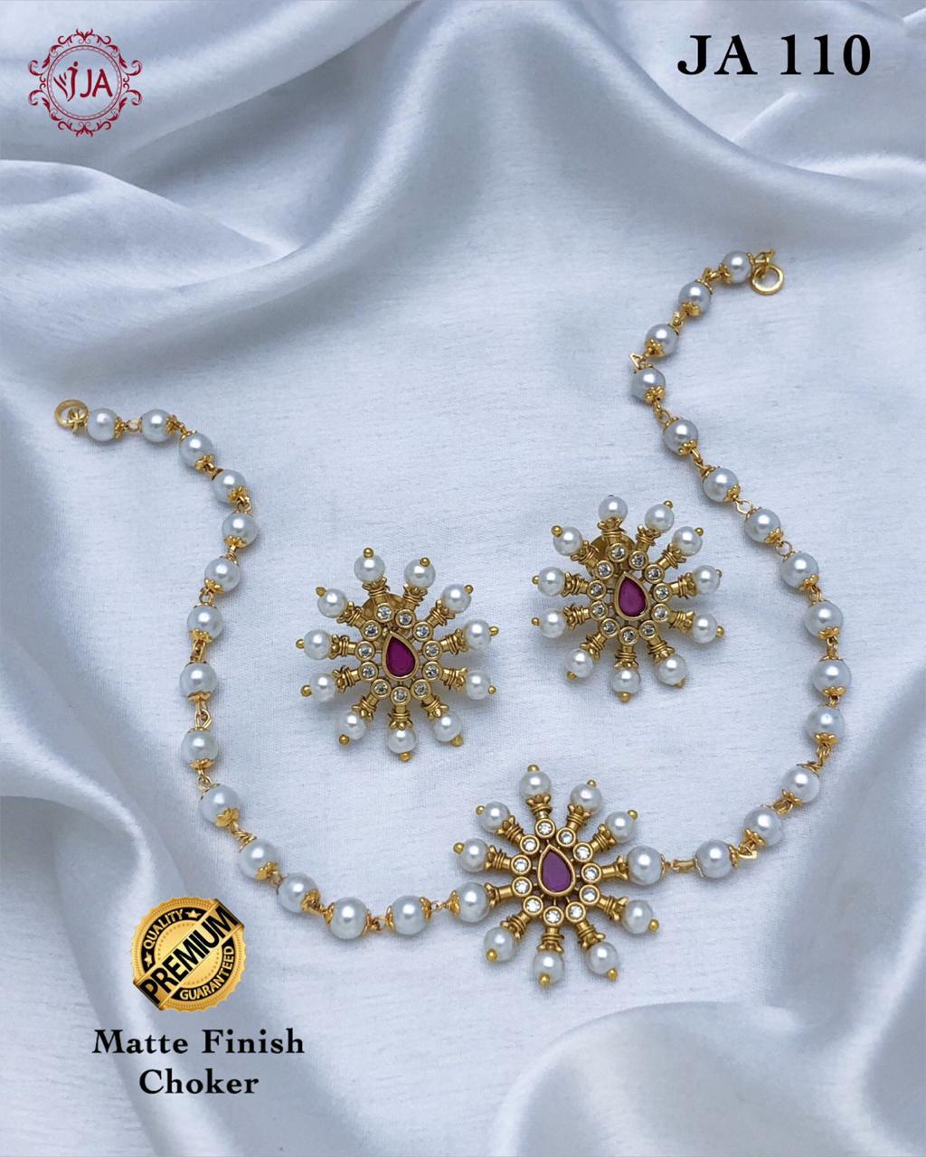 Matte Finish Pearl Choker Set