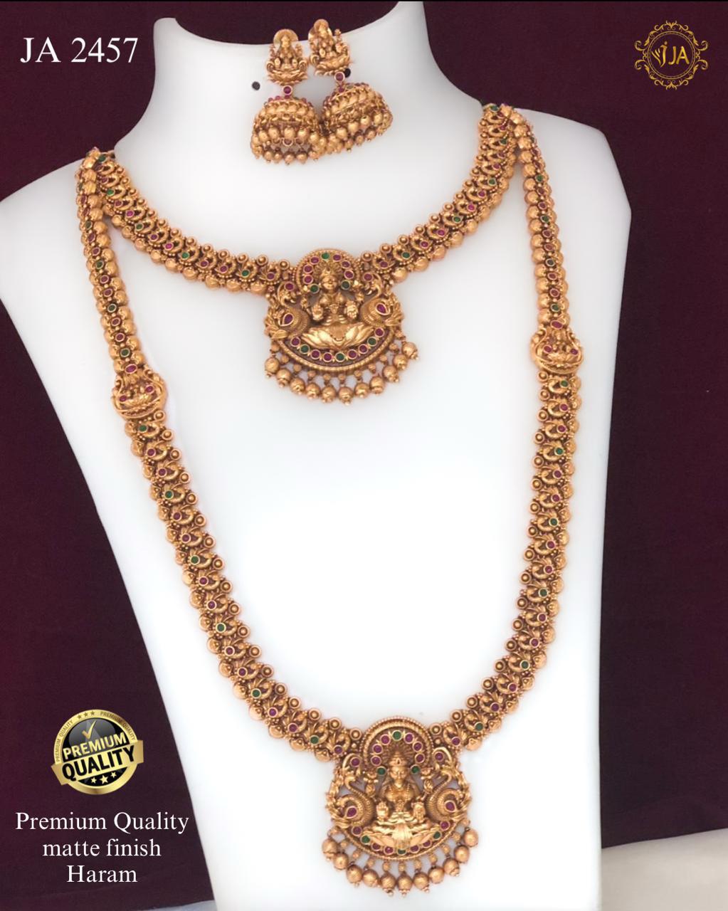 Gold Matte Finish Necklace Set
