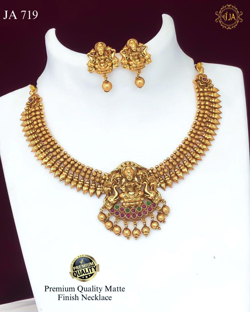 Premium Quality Matte Finish Necklace Set