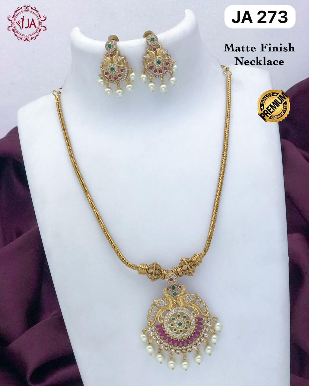 Matte Finish Necklace Set