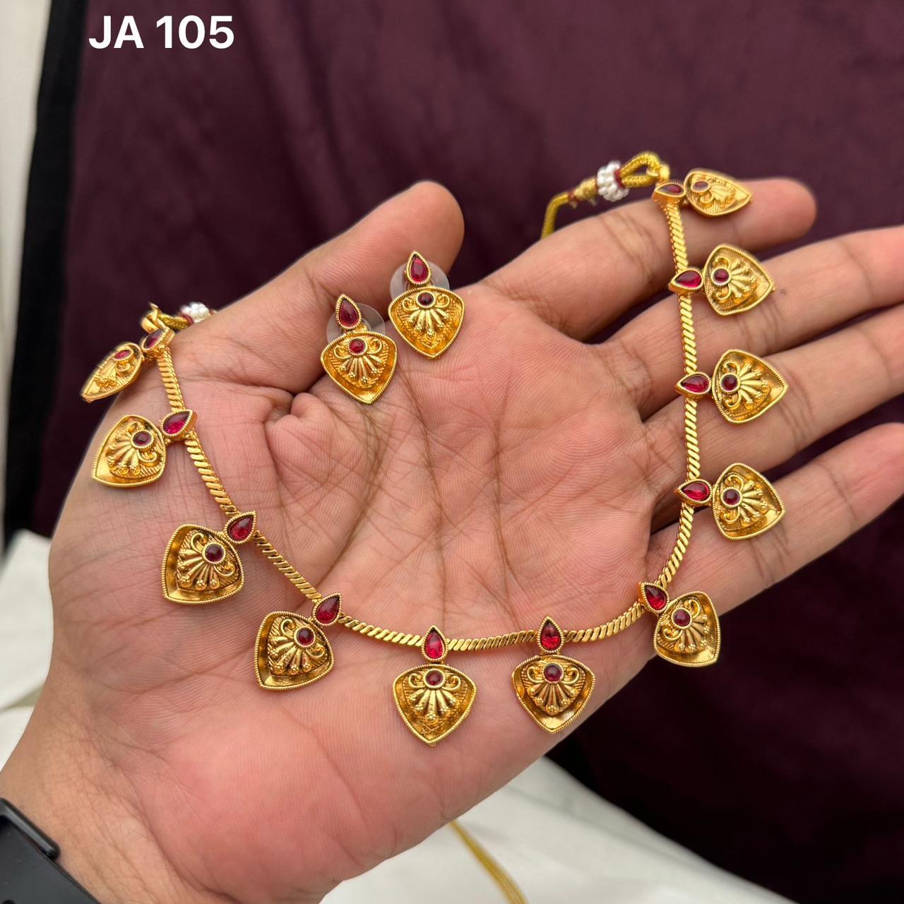 Traditional Gold Necklace with Ruby Stones