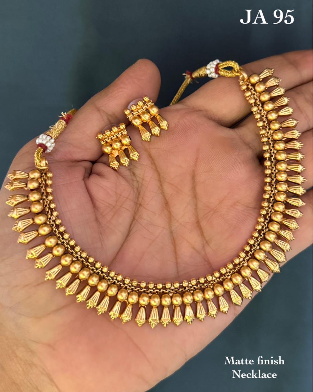 Matte Finish Necklace Set