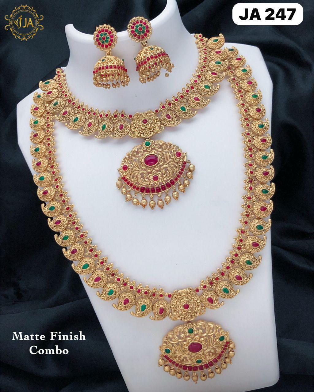 Traditional Matte Finish Jewelry Set
