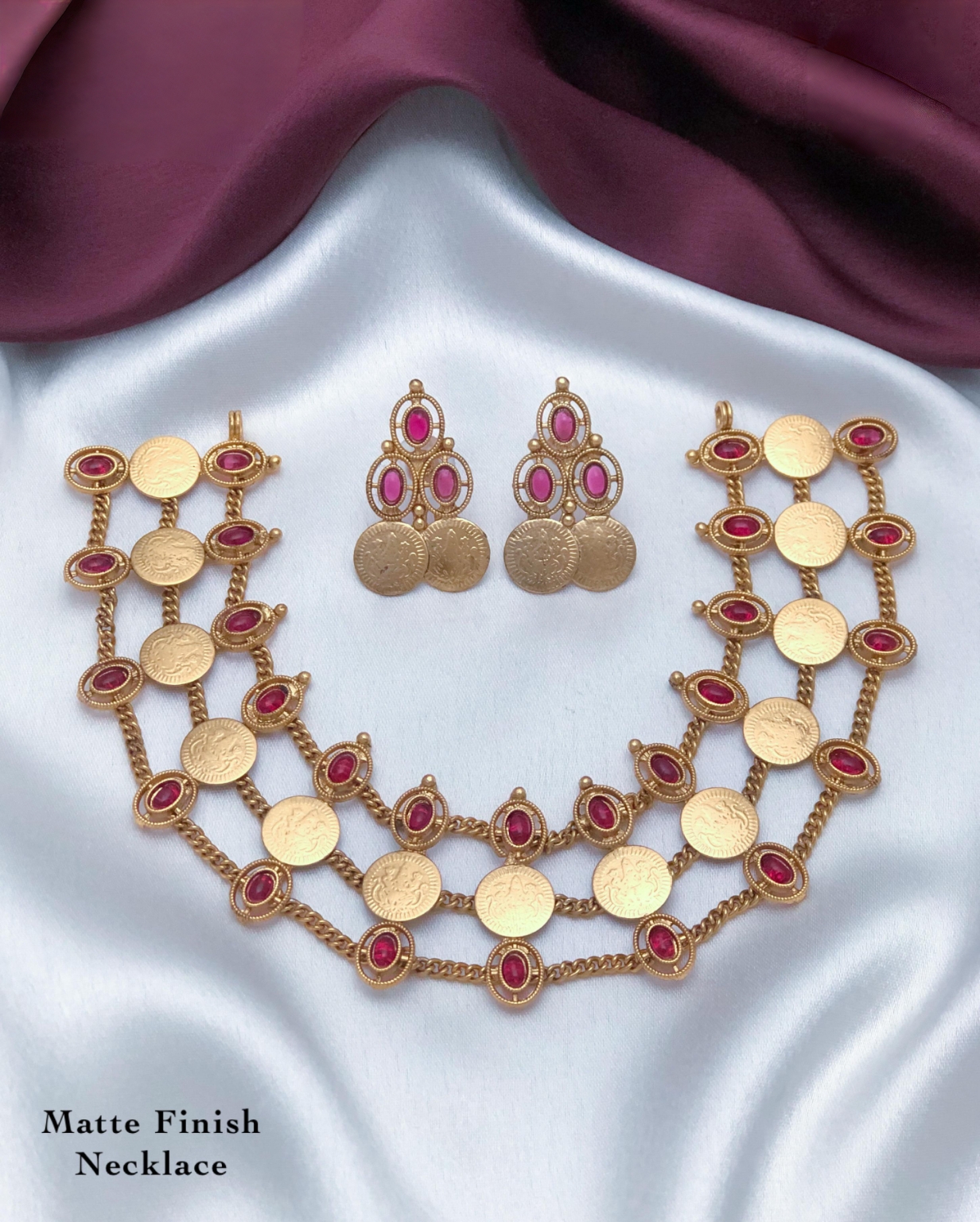 Trending Matte Finish Coin Necklace Set