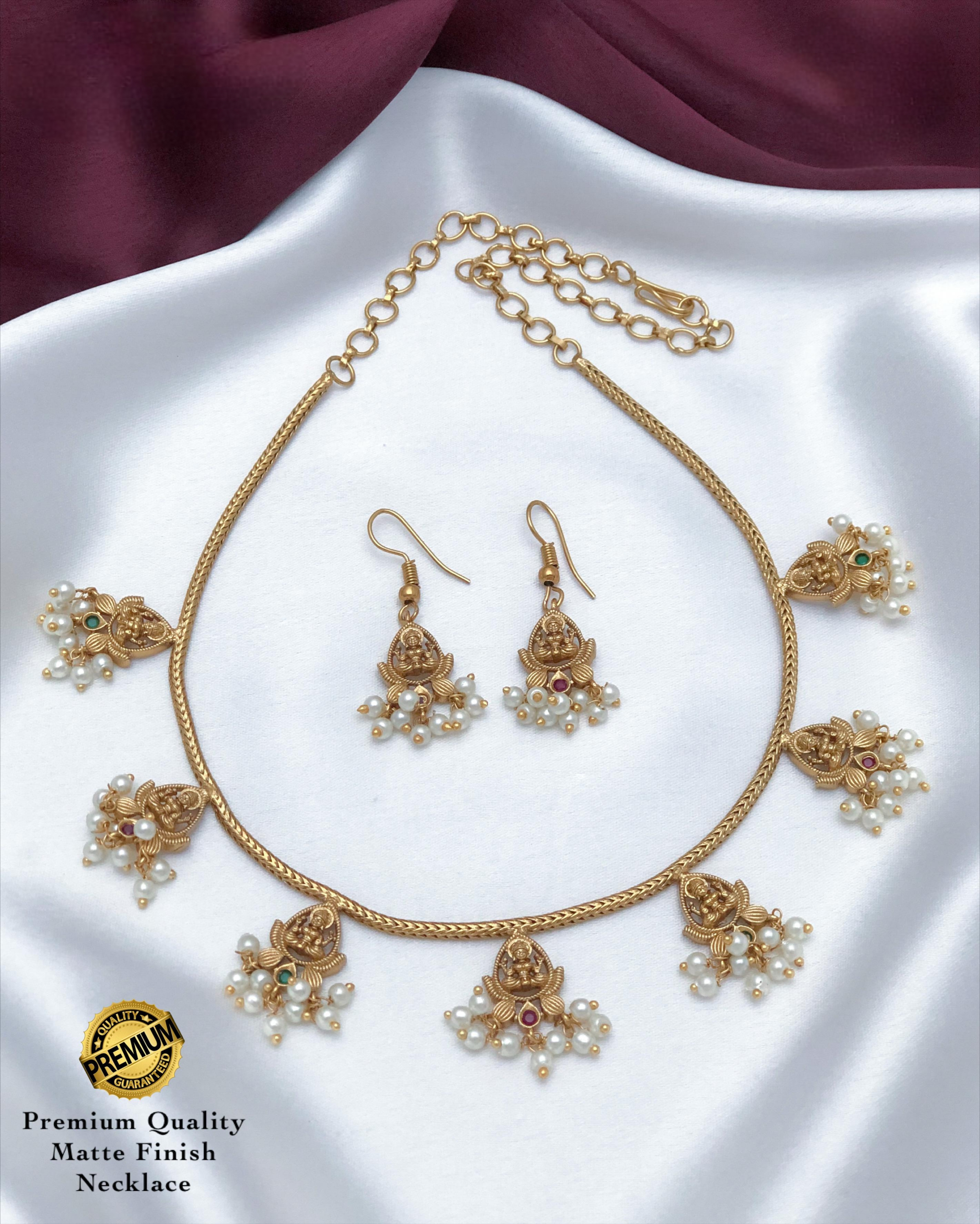 Matte Finish Pearl Necklace Set