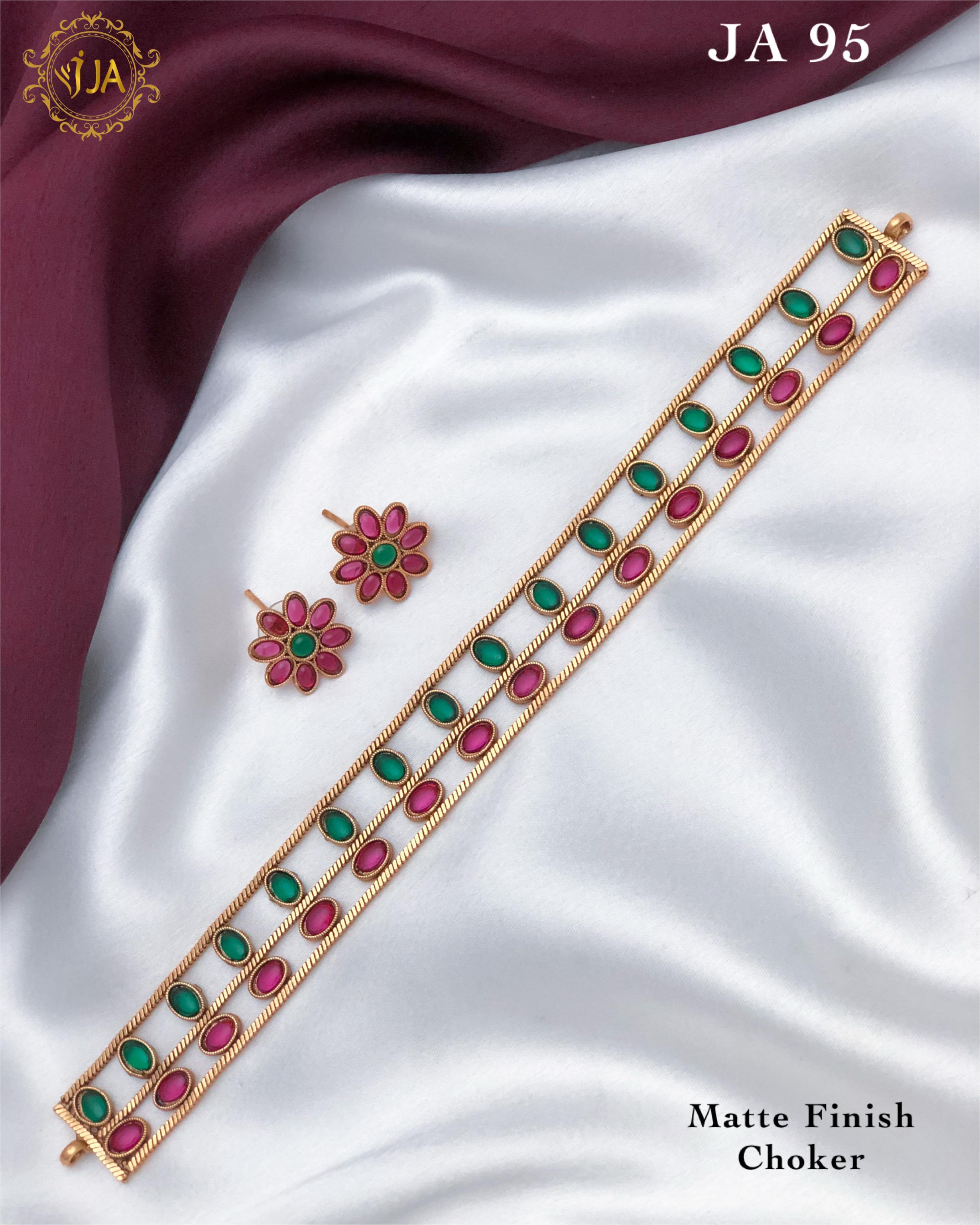 2 Layered choker set Matte Finish