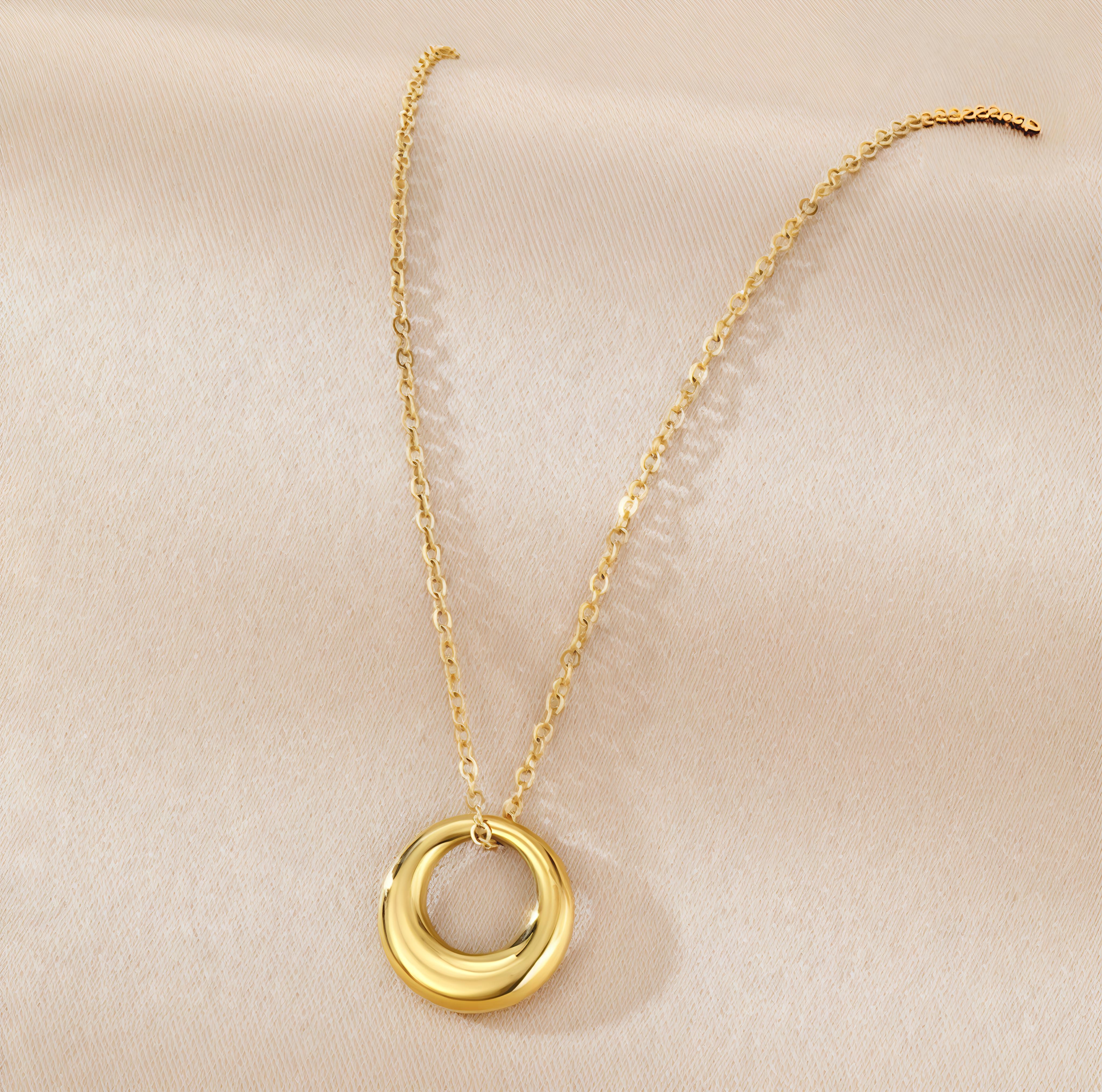 Gold Circle Pendant Necklace