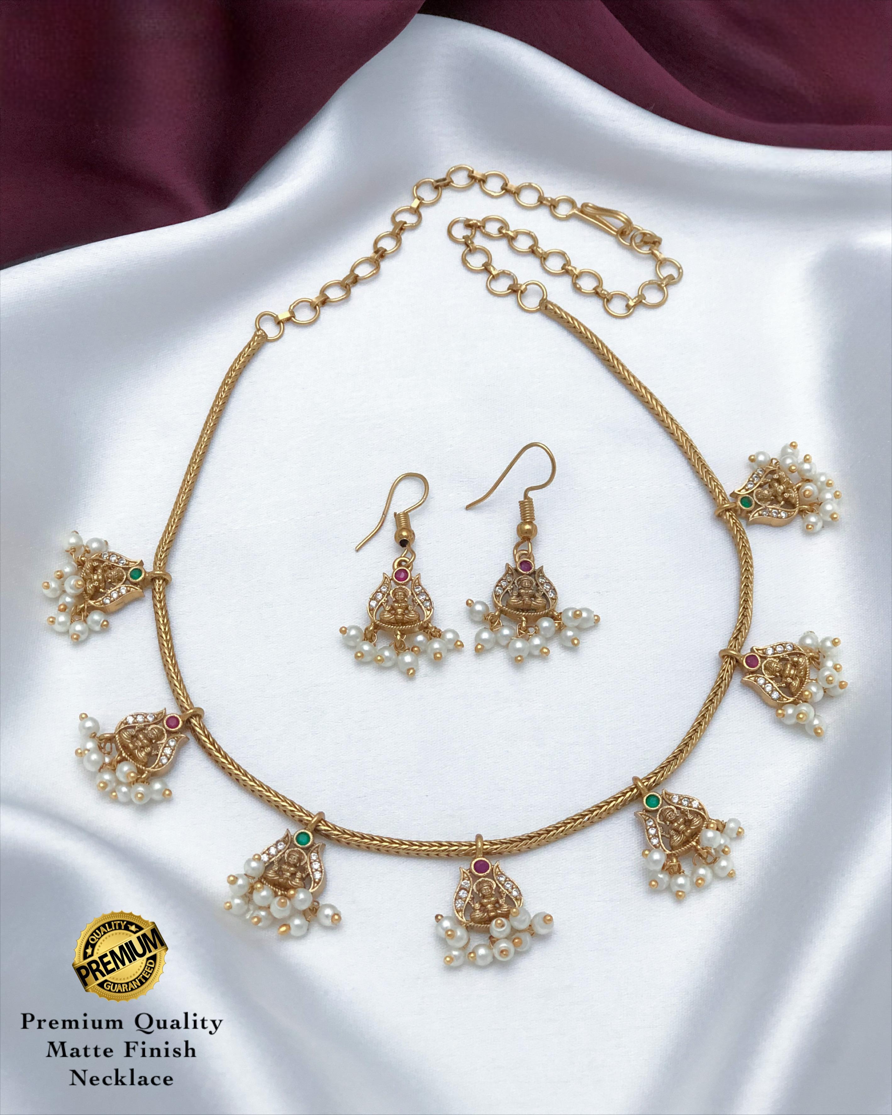 Matte Finish Pearl Necklace Set