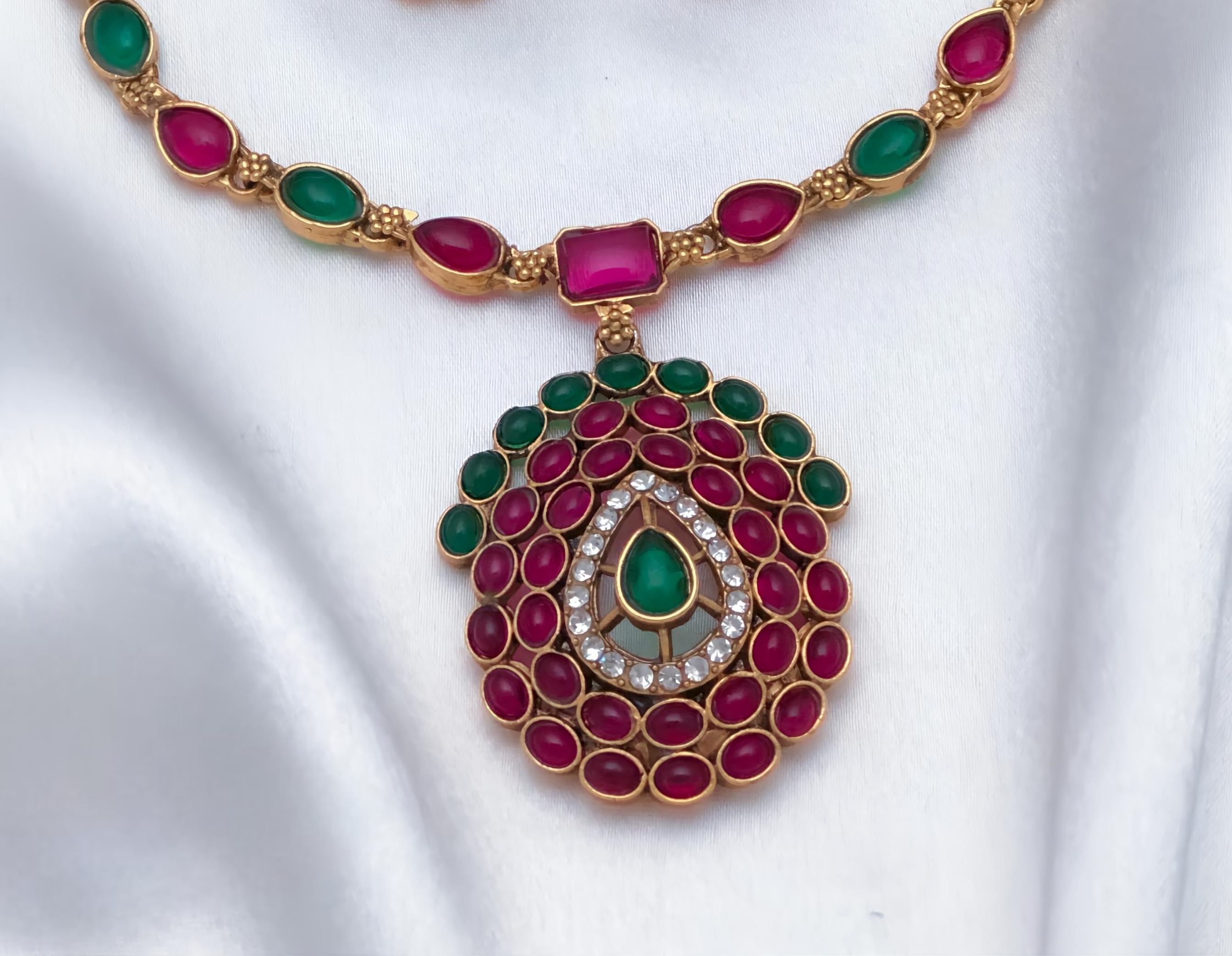 Elegant Ruby and Emerald Necklace Set