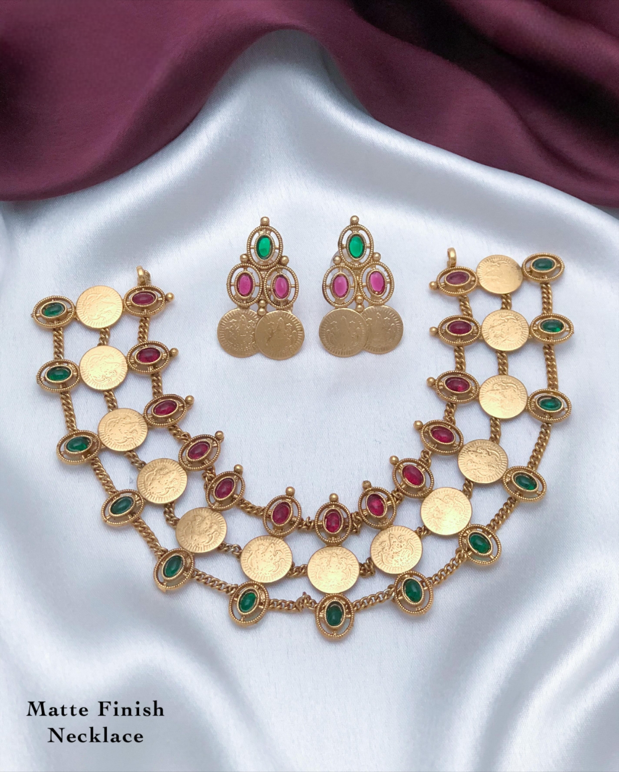 Trending Matte Finish Coin Necklace Set