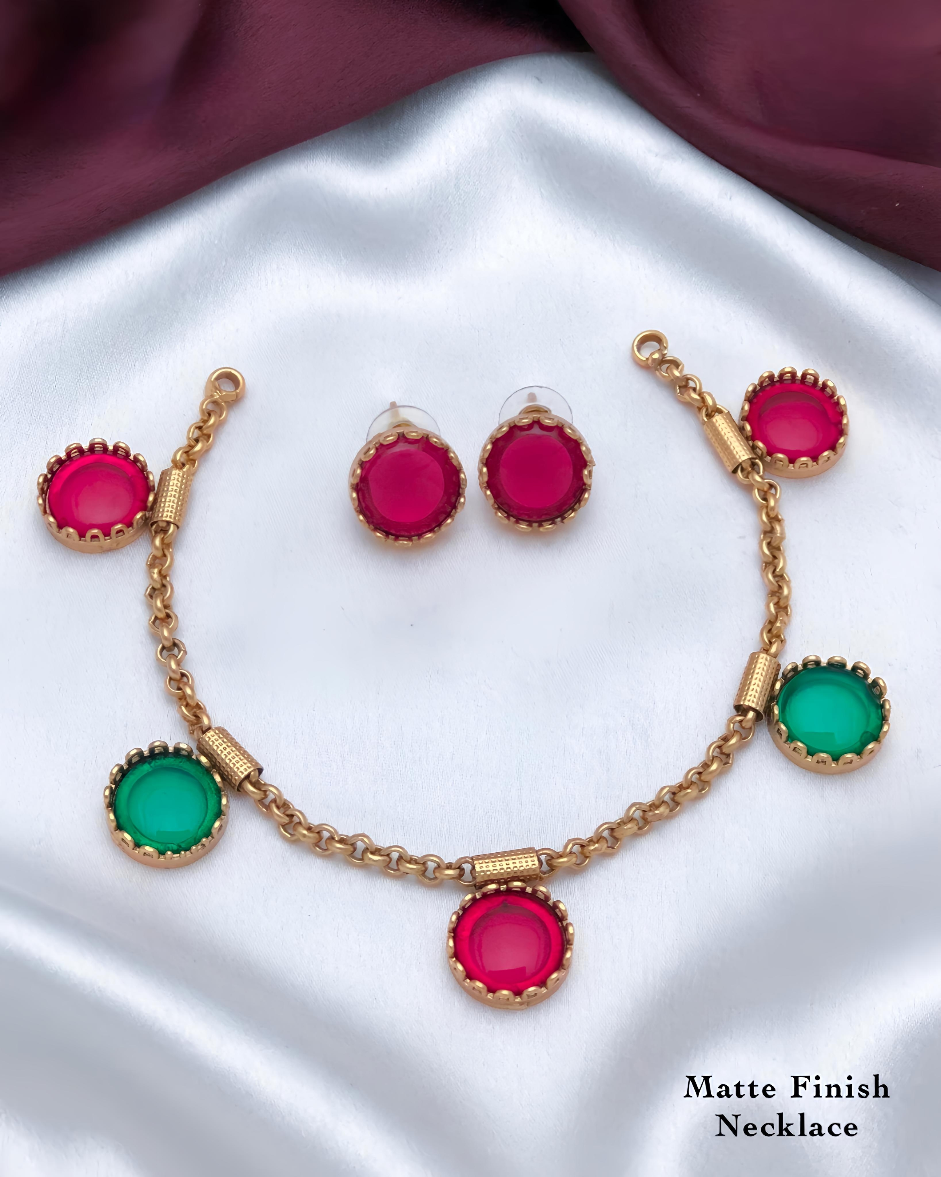 Elegant Matte Finish Necklace Set