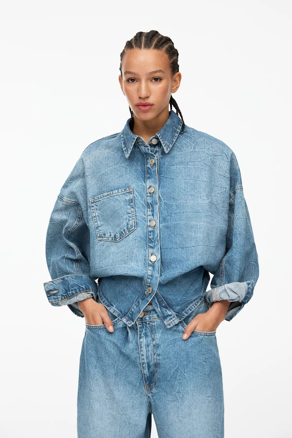 Cropped back denim shirt