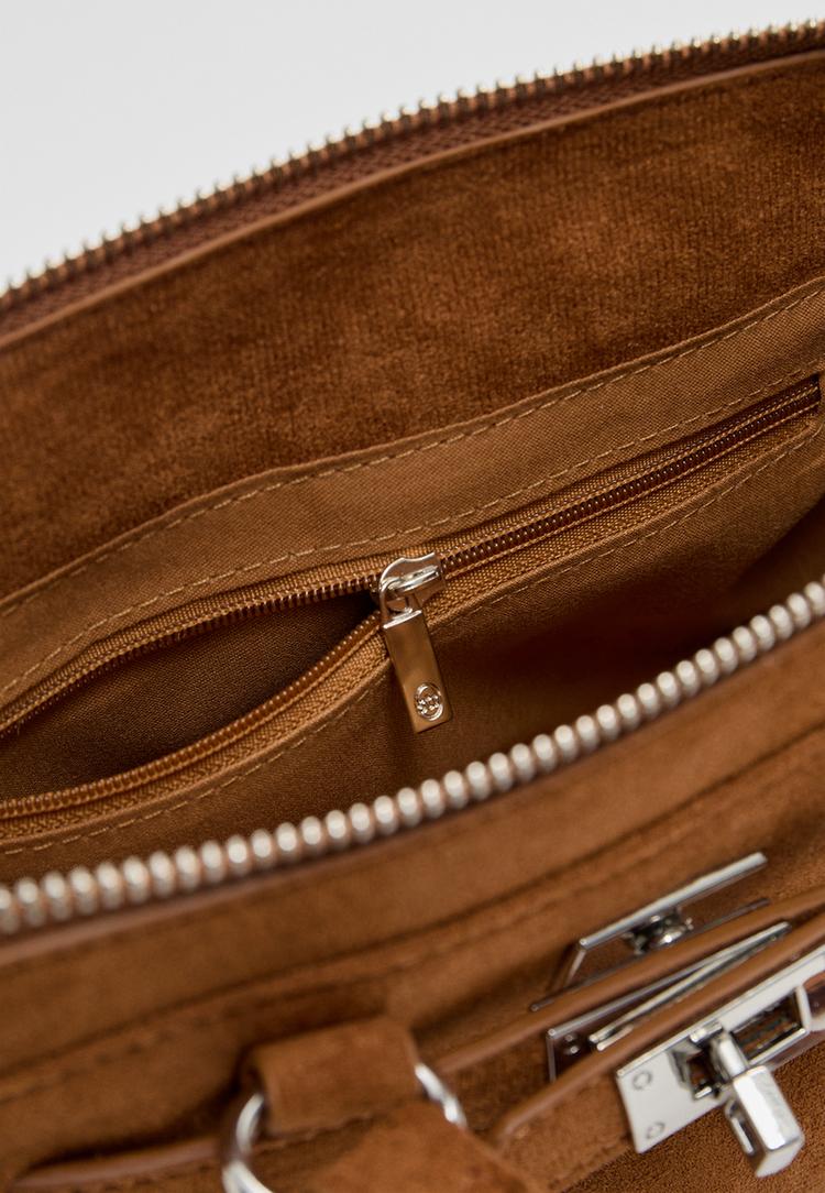 Crossbody bag with buckle