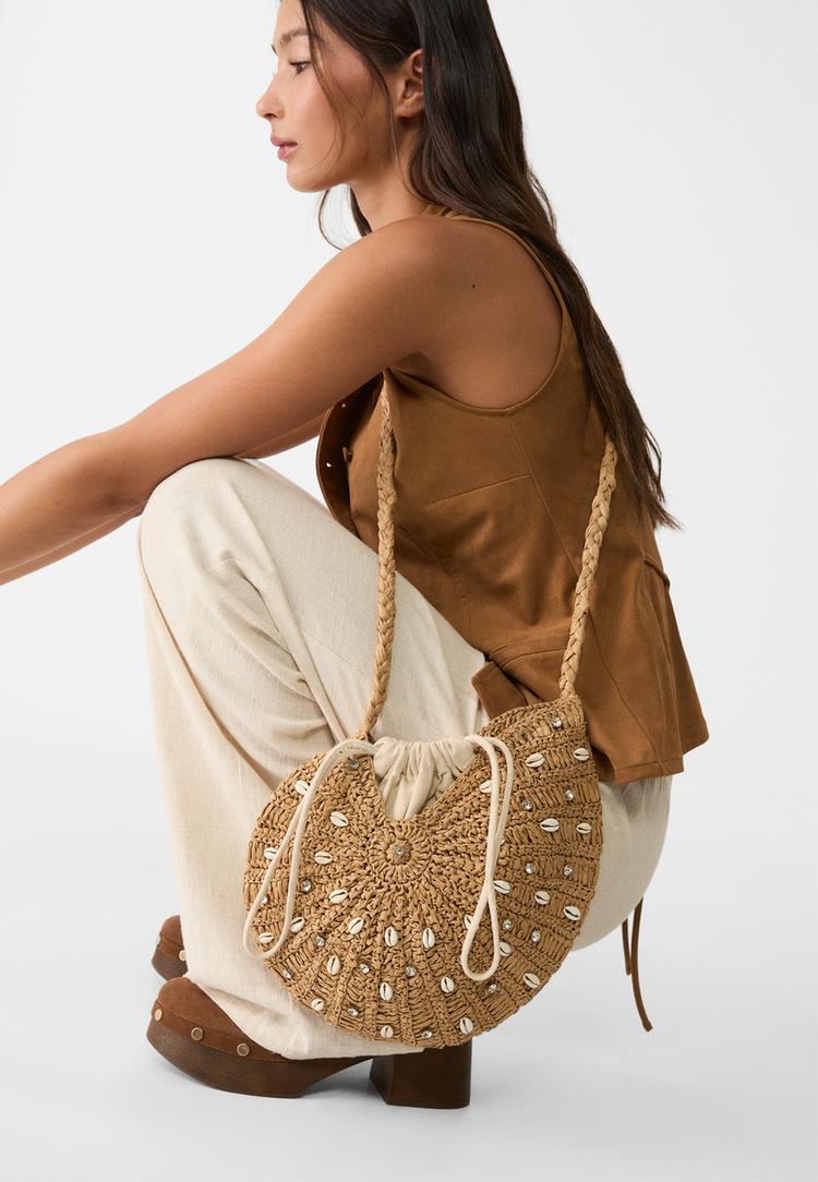 Raffia-style seashell crossbody bag