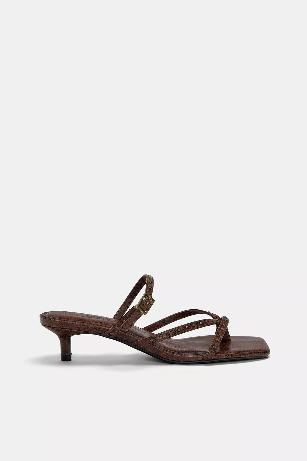 Heeled sandals with studs