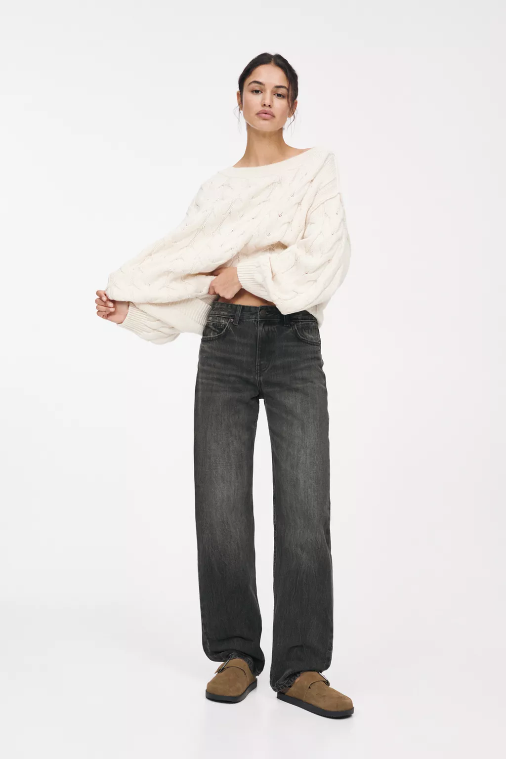 Leather clogs with buckle