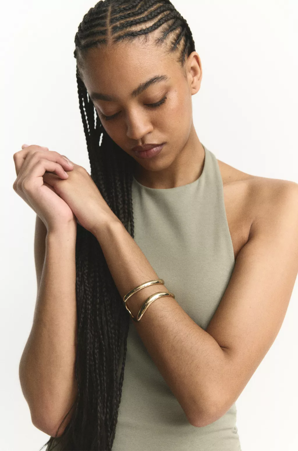 Metallic double arm cuff