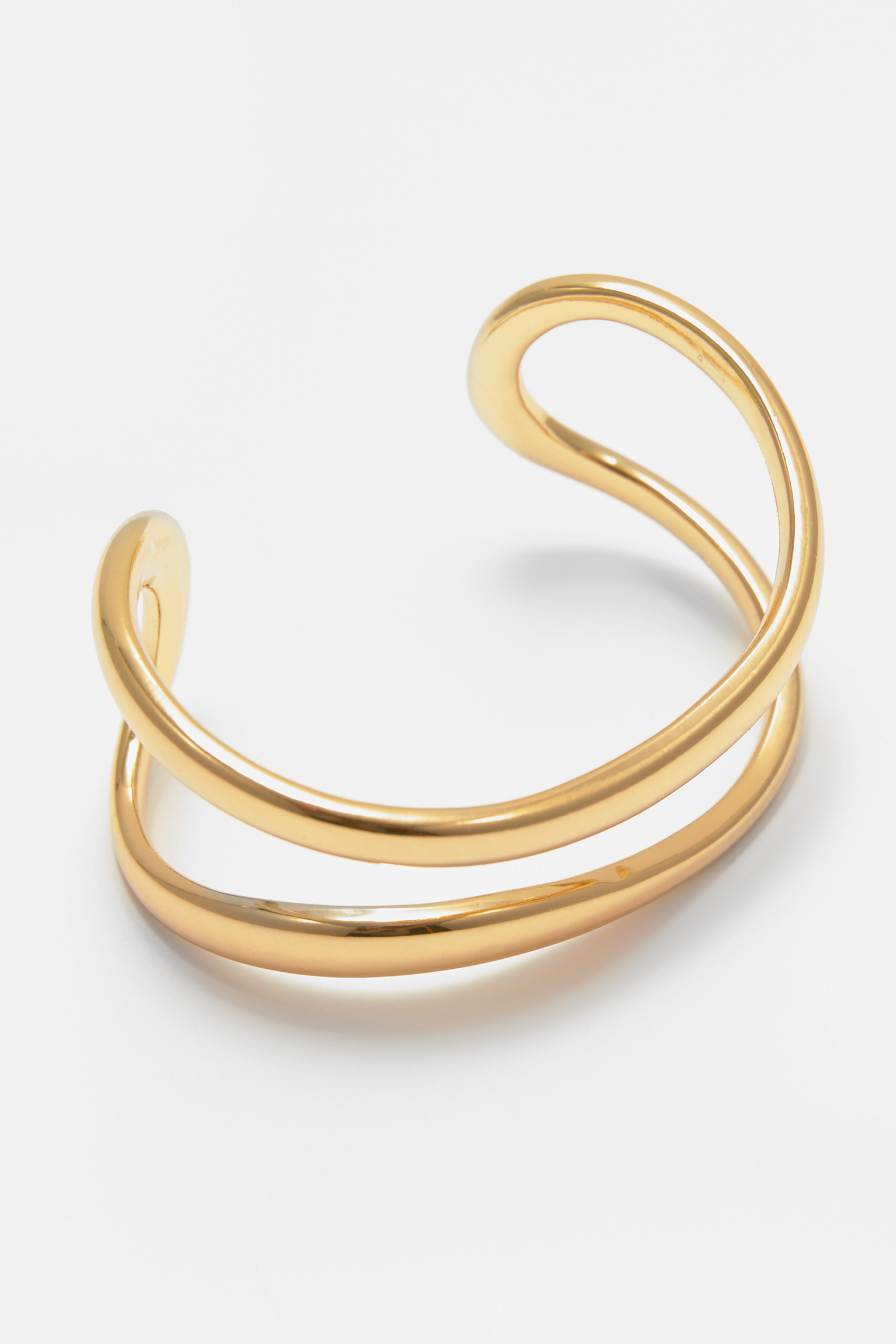 Metallic double arm cuff