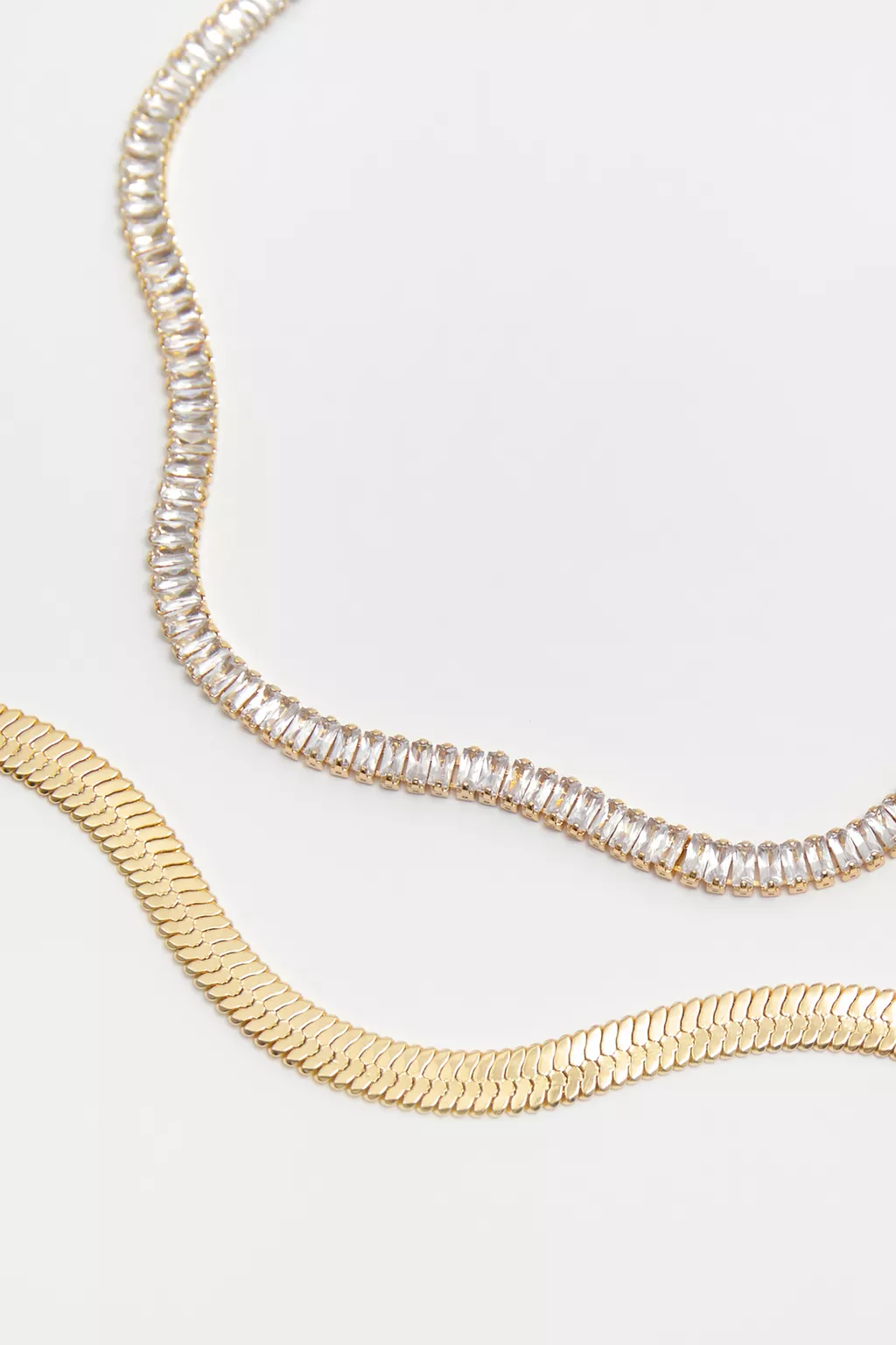 Pack of 2 shimmery chains