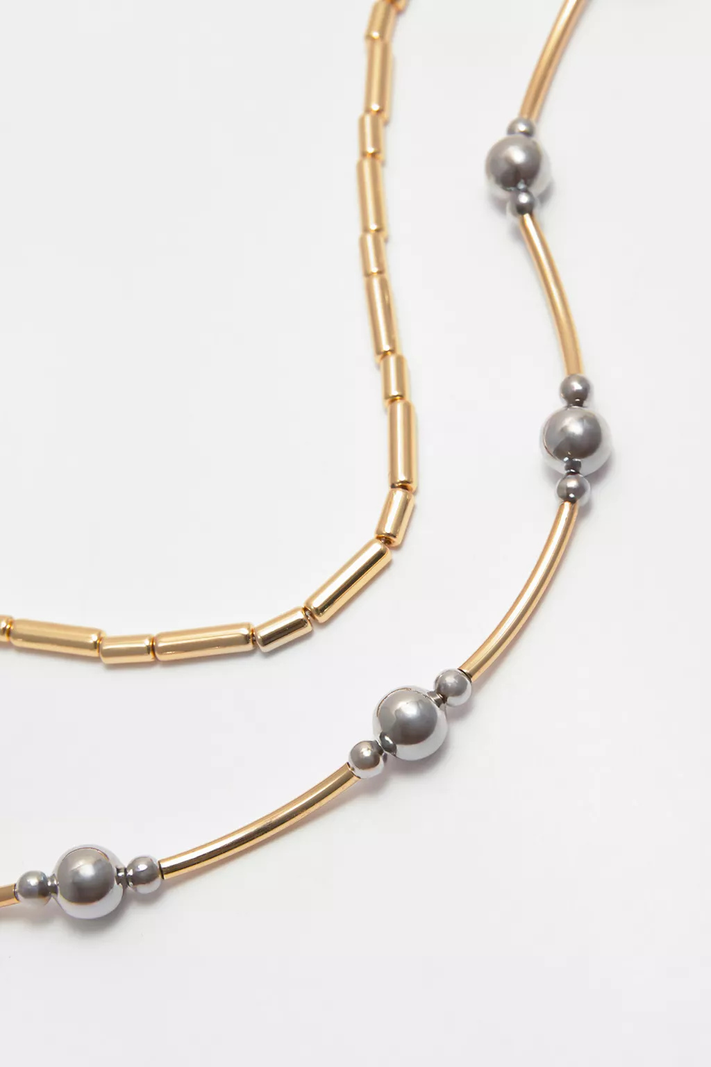 2-pack of bead necklaces