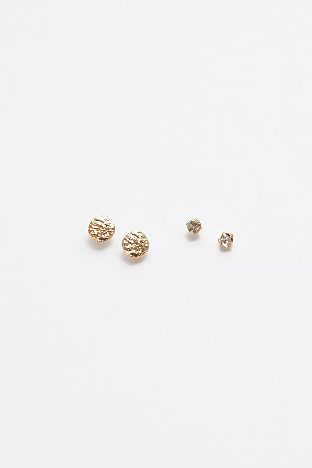 Pack of textured earrings