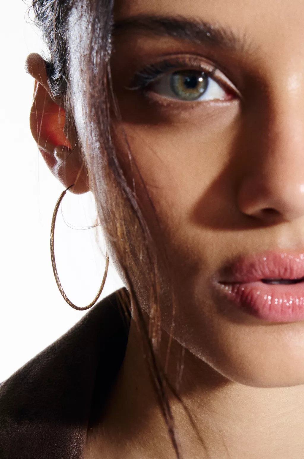 Pack of textured earrings