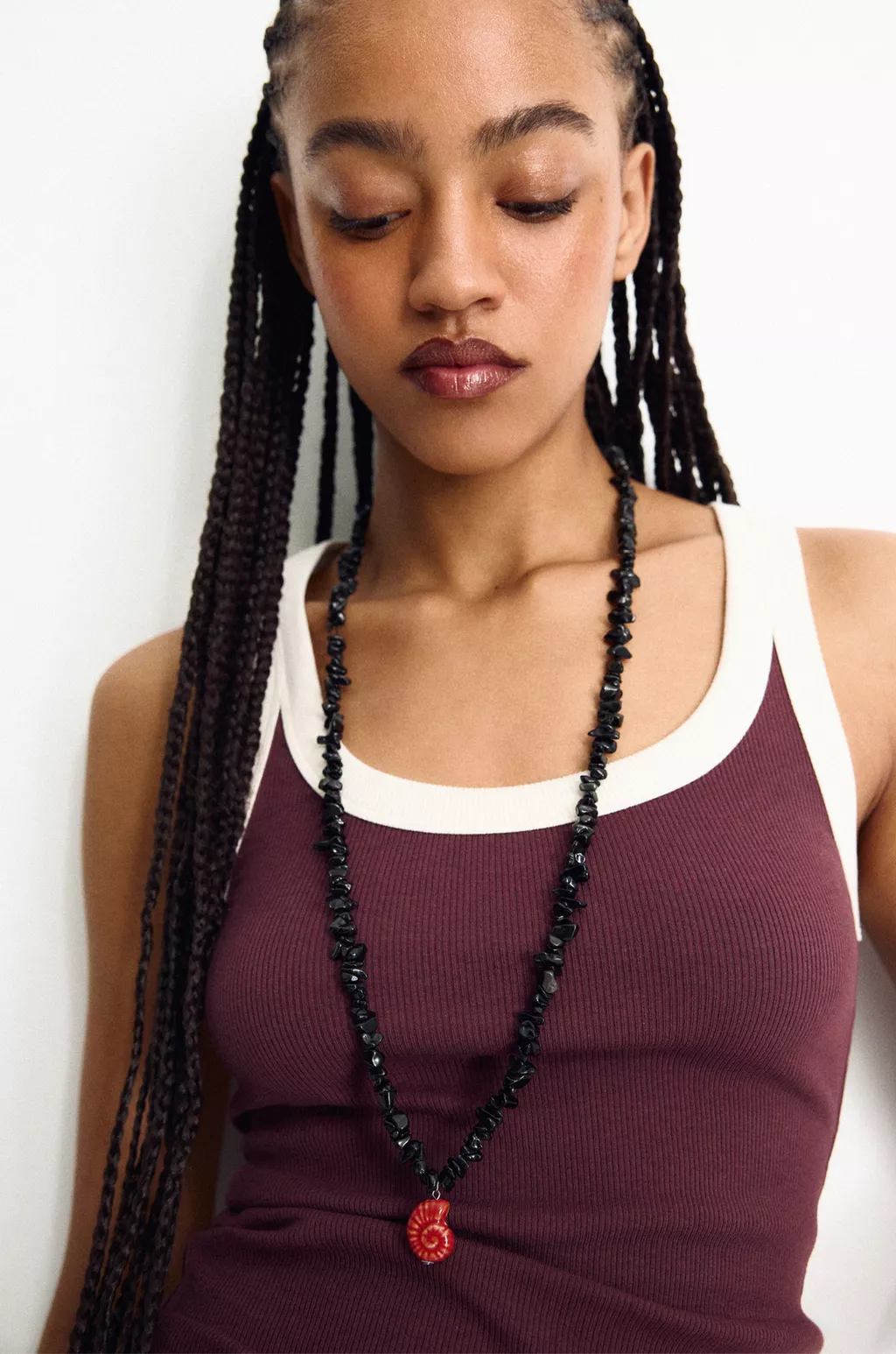 Long ceramic seashell necklace