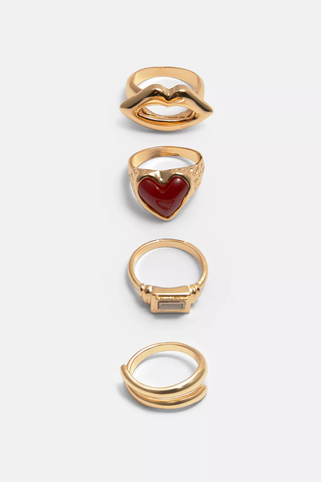 3-pack of signet rings