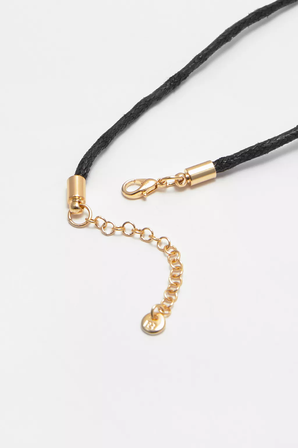 Metallic coin necklace