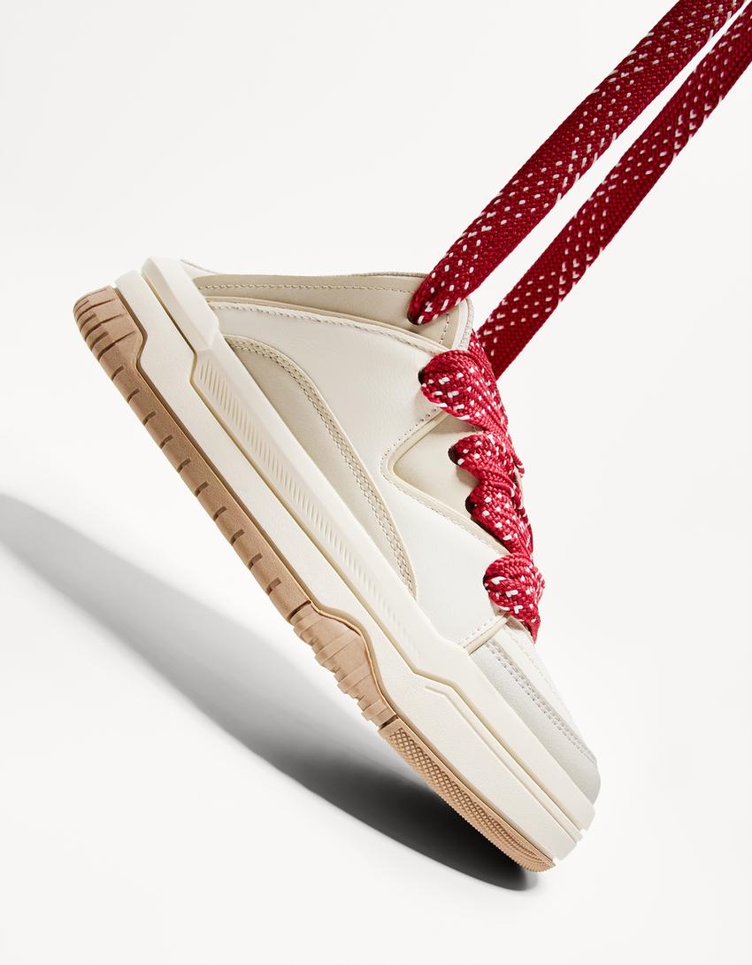 Mule skater trainers