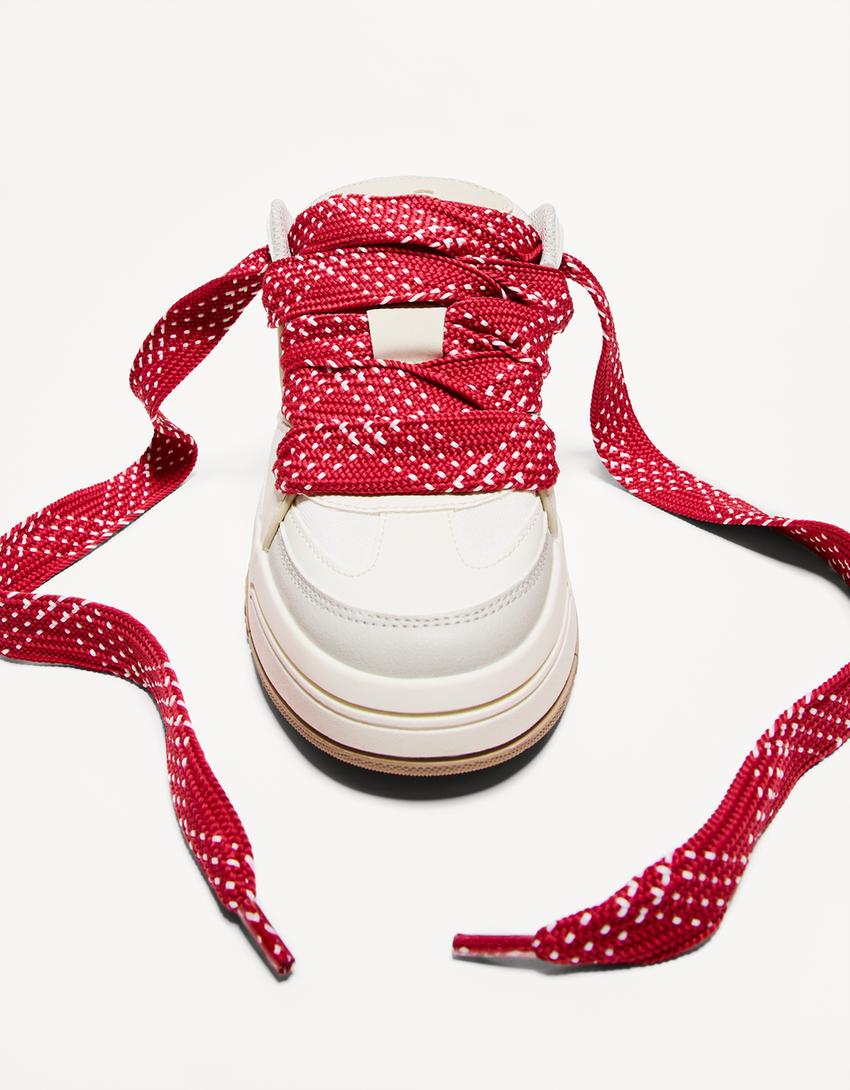 Mule skater trainers