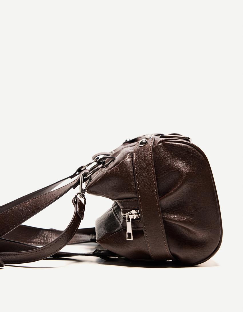 Bowling bag with buckles