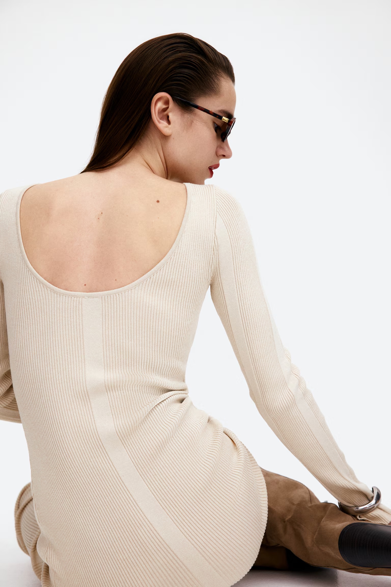 Elastic Knitted Fitted Backless Dress