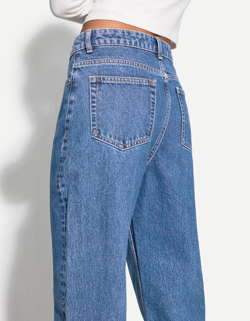Straight-fit wide-leg jeans